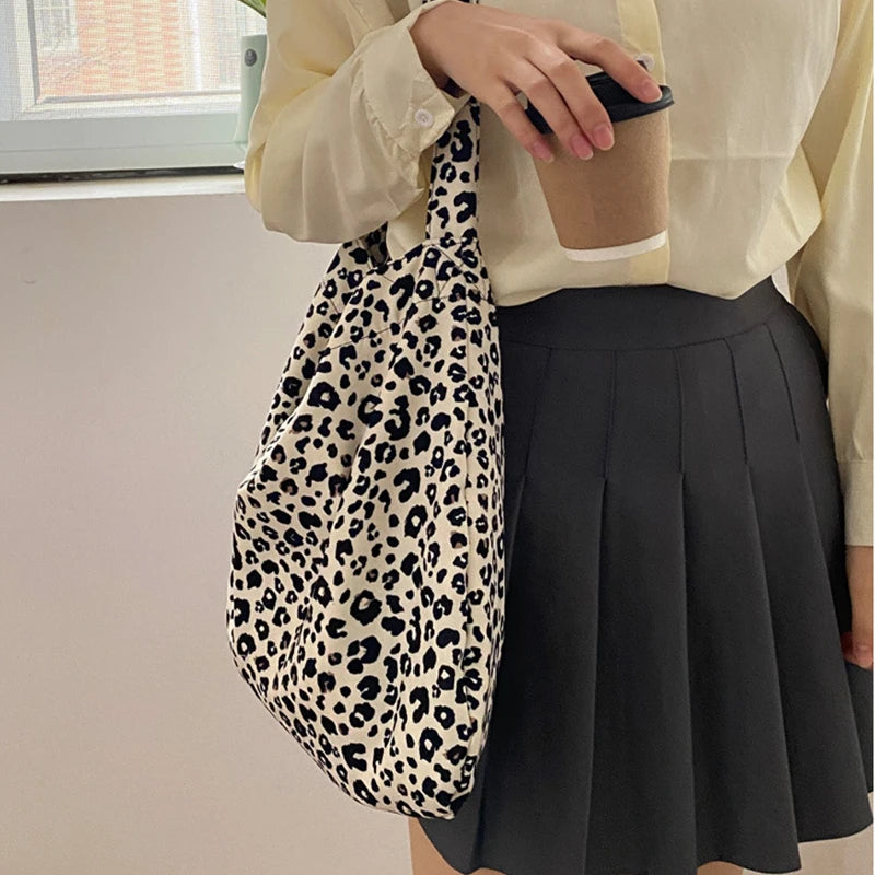 Female Leopard Print Messenger Bag Modern Shoulder Canvas Bag Student Diagonal Large Capacity Straddle Bag