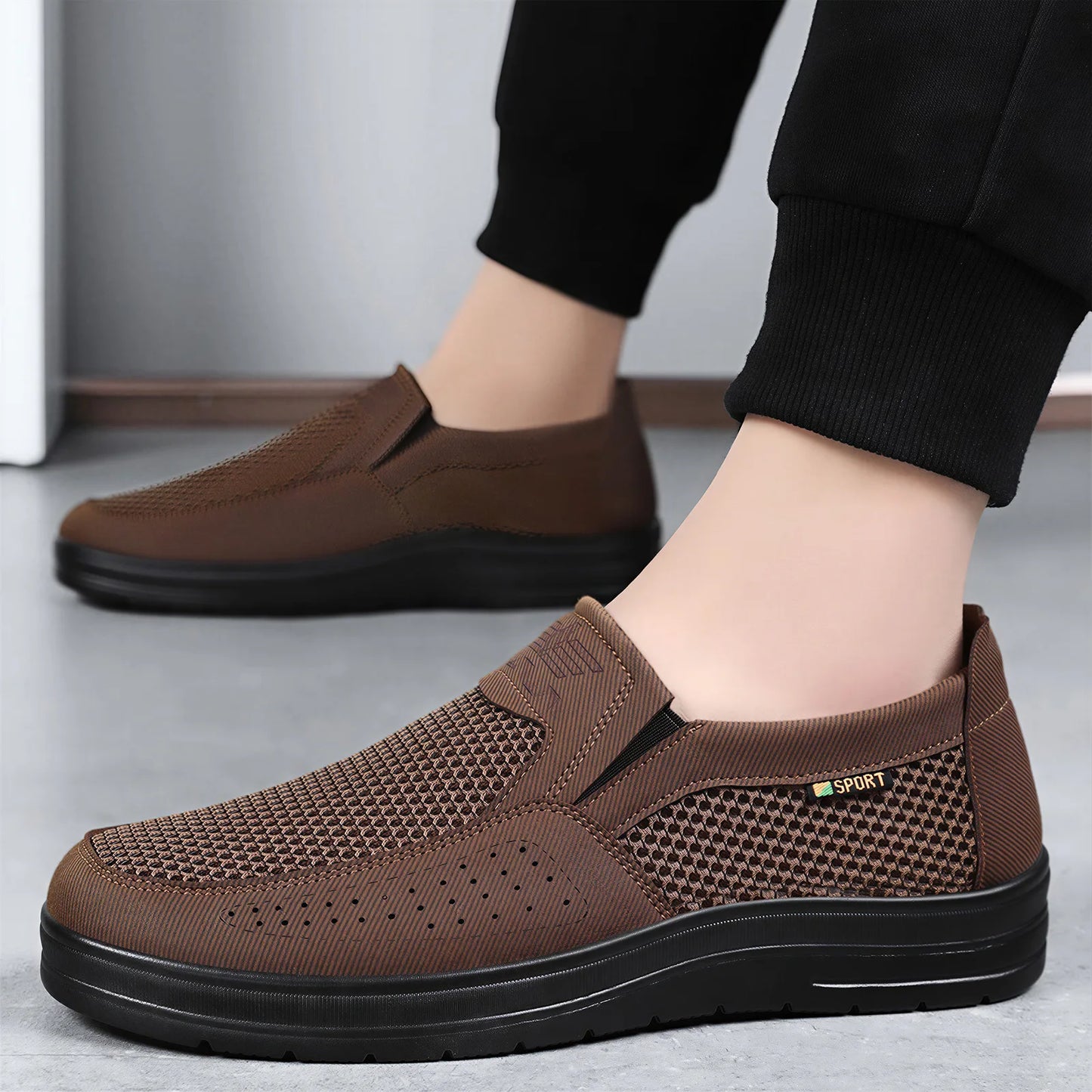 Men Slip On Casual Shoes Mesh Breathable Lightweight Low Cut Cloth Loafers Comfortable Soft Sole Walking Grandpa Shoes Summer
