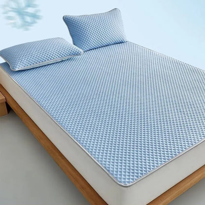 Breathable Cooling Mattress Skin-friendly Comfortable Ice Silk Bed Mat Pad Washable Soft Smooth Air Condition Cushion Household
