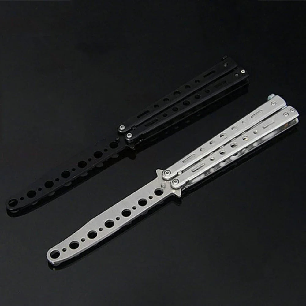 Game props butterfly knife CSGO practice swing knife butterfly comb folding knife stainless steel practice end edge