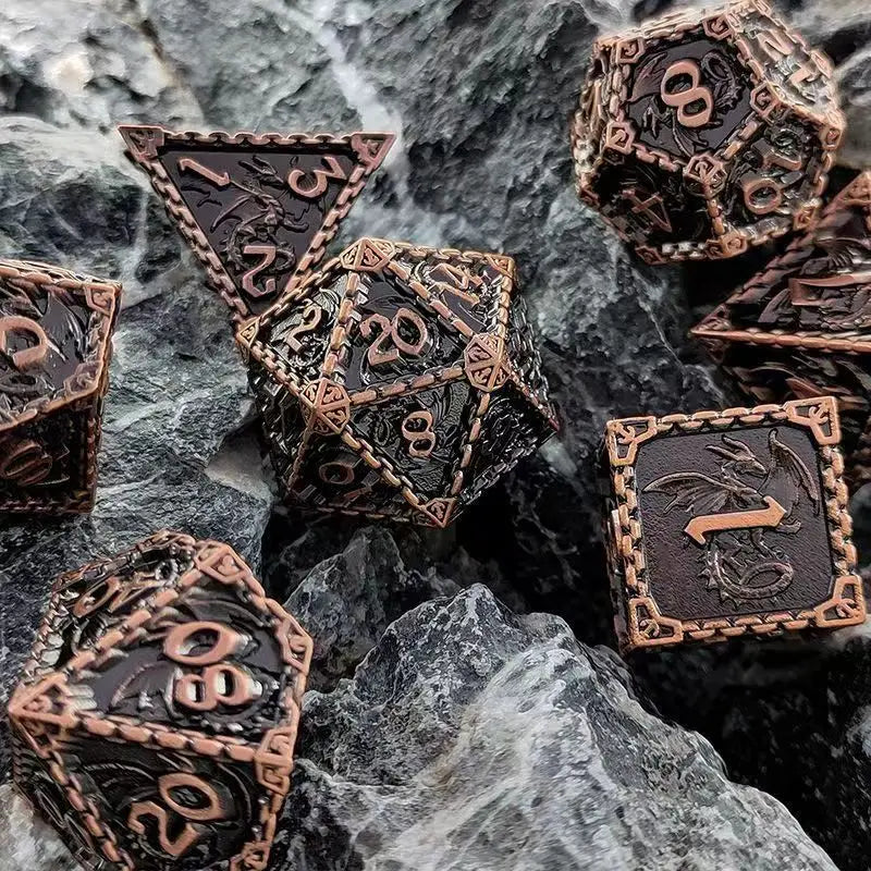 7 Pcs Cosplay D4-D20 DND Brass Gold Polyhedral Sharp Edge Casino Dice Rpg Table Board Game Tray Gem Stone Dragon Metal Steel Set