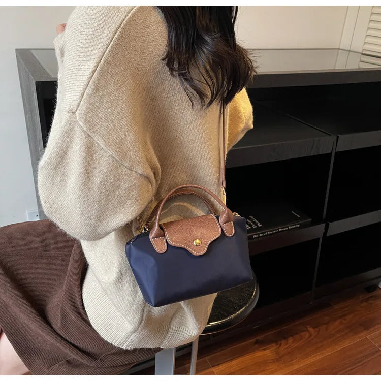 Retro Casual Fashion Ladies Shoulder Bag Stylish Trendy Crossbody Bag Quality Small Square Bag Urban Minimalist Style Polyest...