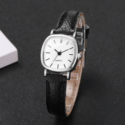 Fashion Minimalism Women Watches Small Square Dial Leather Strap Quartz Watch for Girls Clock（Without Box）