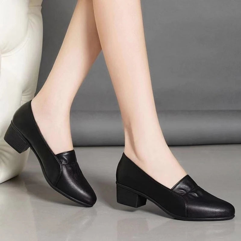 Women's Work Shoes: Lightweight, Breathable Loafers with Block Heels—Soft PU Office Footwear Ideal for Daily Wear and Commuting