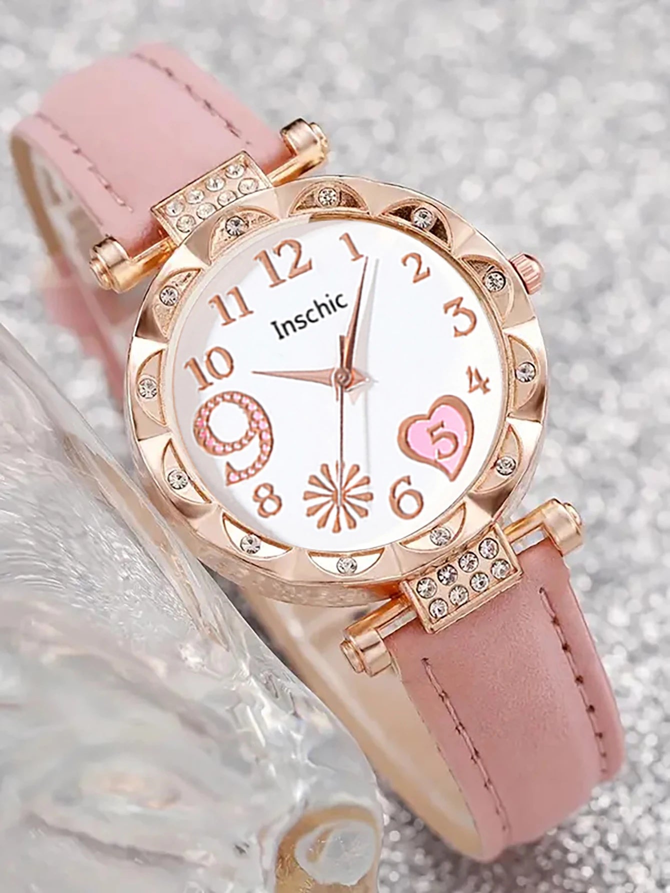 Women's quartz watch and set of inlaid jewelry, gift with heart-shaped fireworks design, does not include the box
