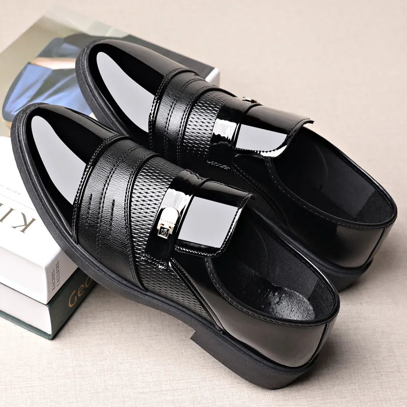 2026 New Glossy Men Loafers Rubber Sole Business Dress Shoes Large Size Versatile Adult Shoes Black Shoes Dress Shoes Men