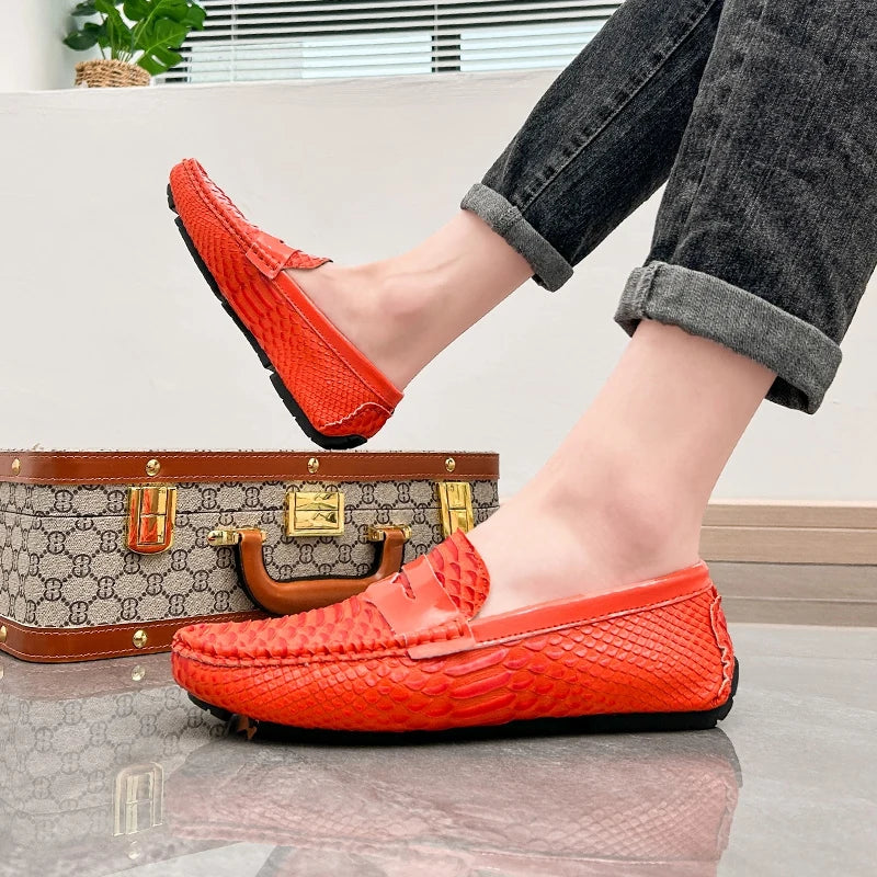 Men White Snake Pattern Loafers Penny Slip On Driving Shoes Casual Business Moccasins Breathable Male Footwear