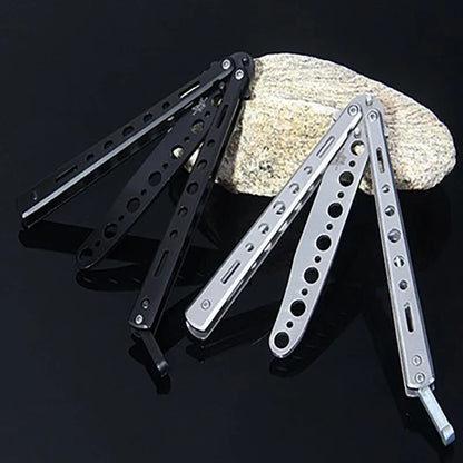 Game props butterfly knife CSGO practice swing knife butterfly comb folding knife stainless steel practice end edge