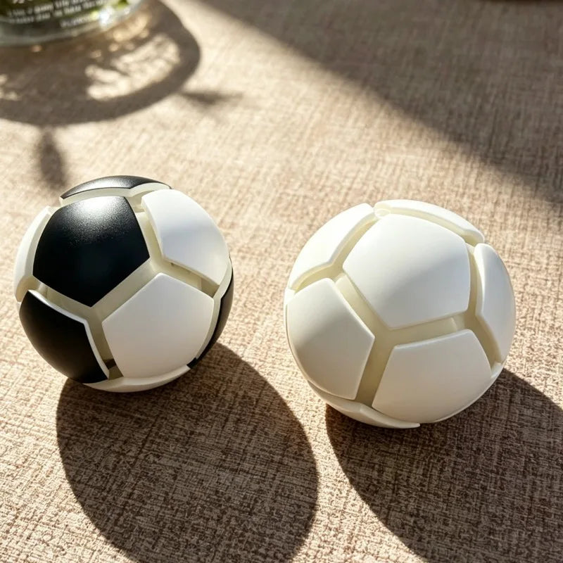 Decompression Keychain Fingertip Football Pinch Music Button Small Gift Million Flag