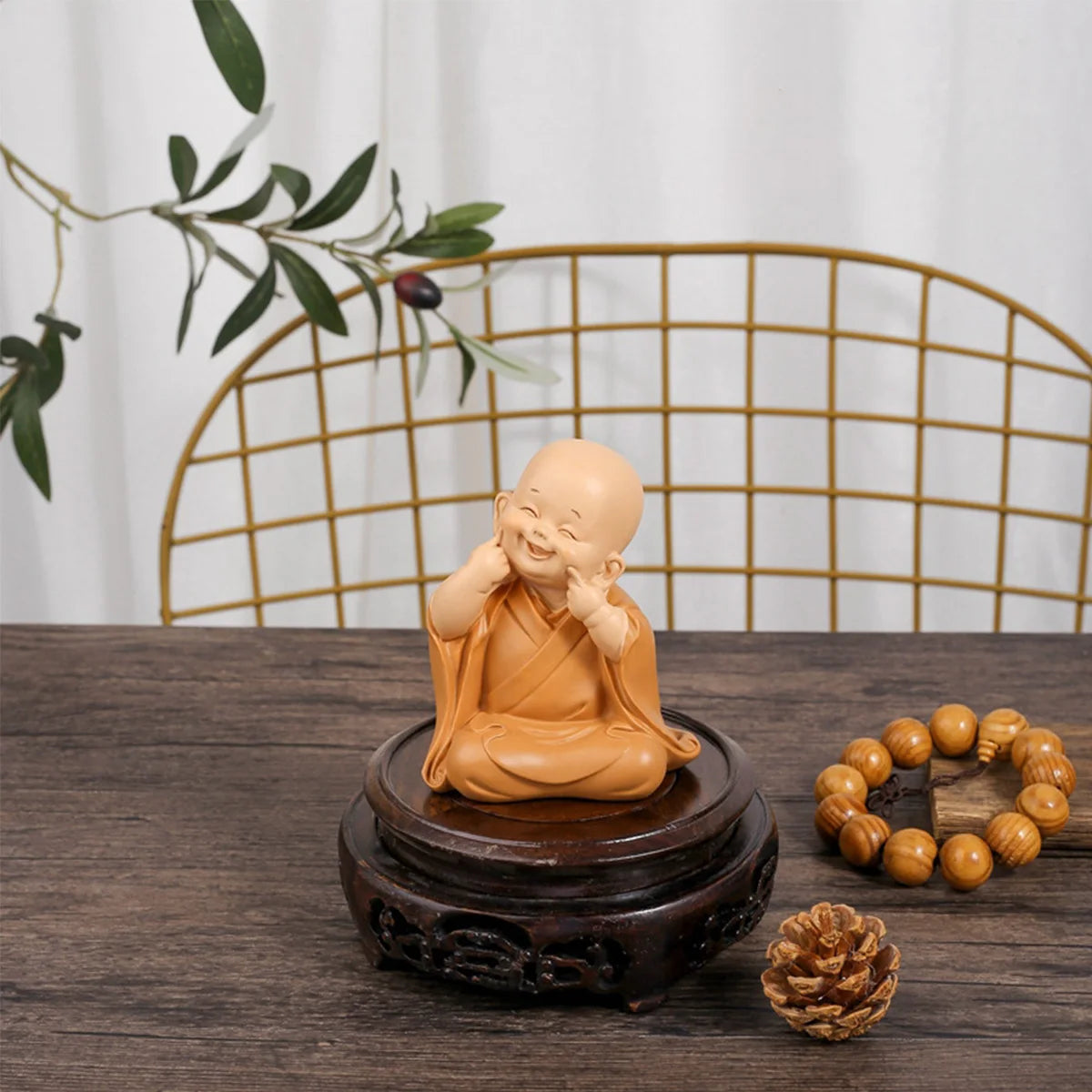 Mini Little Monk Statue Resin Monk Figurine Cute Buddha Monk Statue Decoration Home Living Room Desktop Ornament Children's Gift