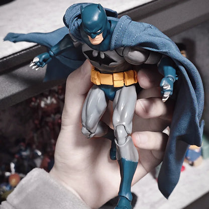 Ct Toys Mafex 126 Batman Action Figures In Stock Justice League Hush Batman Figurine The Dark Knight Collection Toy Gift