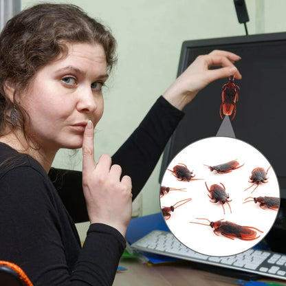 10/50pcs Realistic Plastic Cockroach Simulation Fake Cockroach Insect Spoof Toy Fake Bug Scary Horror Novelty Fun Halloween Gift
