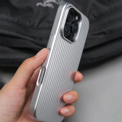 Luxury Stripes Metallic Paint Armor Case For iPhone 17 Air 16 15 14 13 Pro Max Shockproof Camera Protective Slim Matte PC Funda
