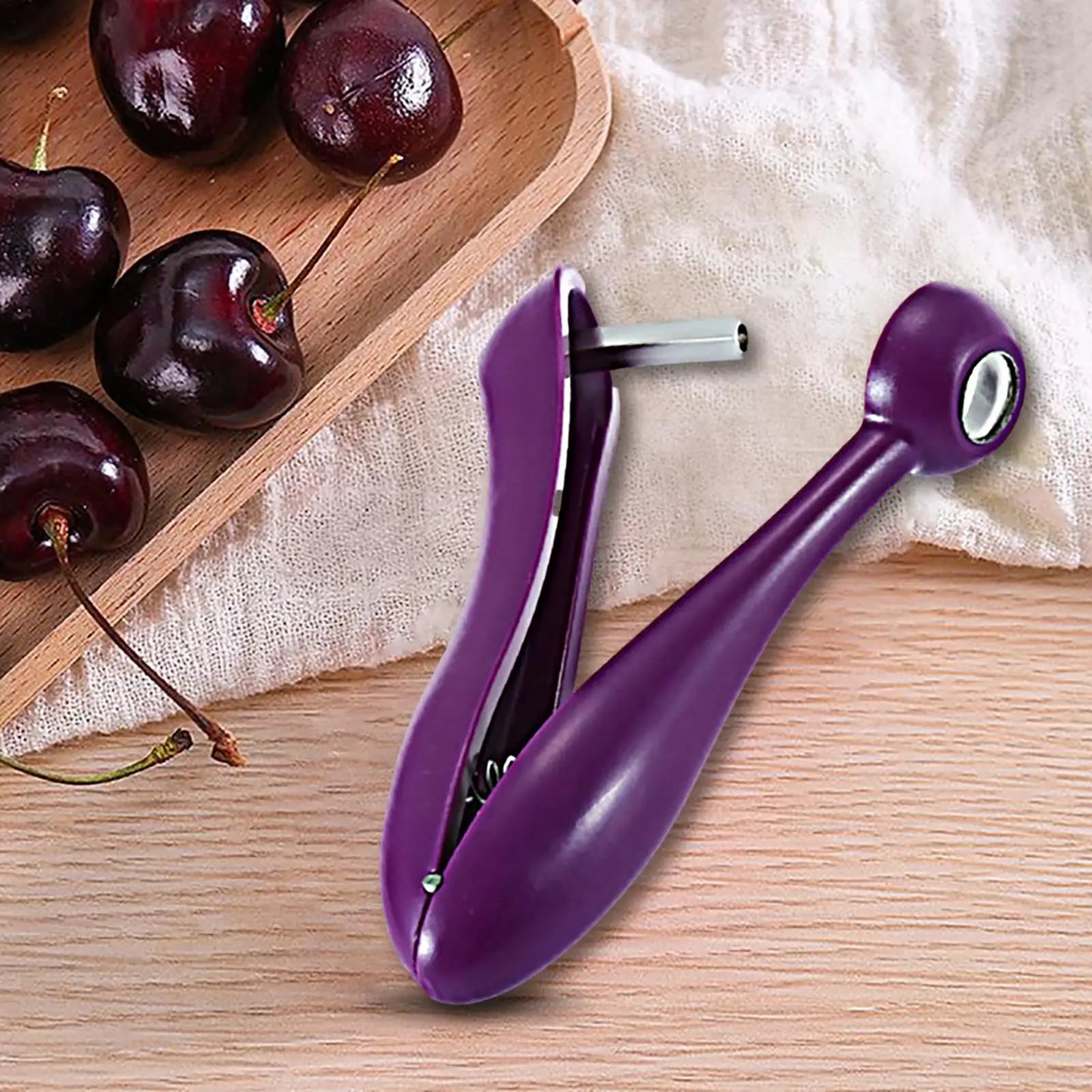 Cherry Pitter Portable Cherry Fruit Kitchen Pitter Remover Olive Corer Cherry Corer Fruit Vegetable Tools Fast Enucleate Squeeze