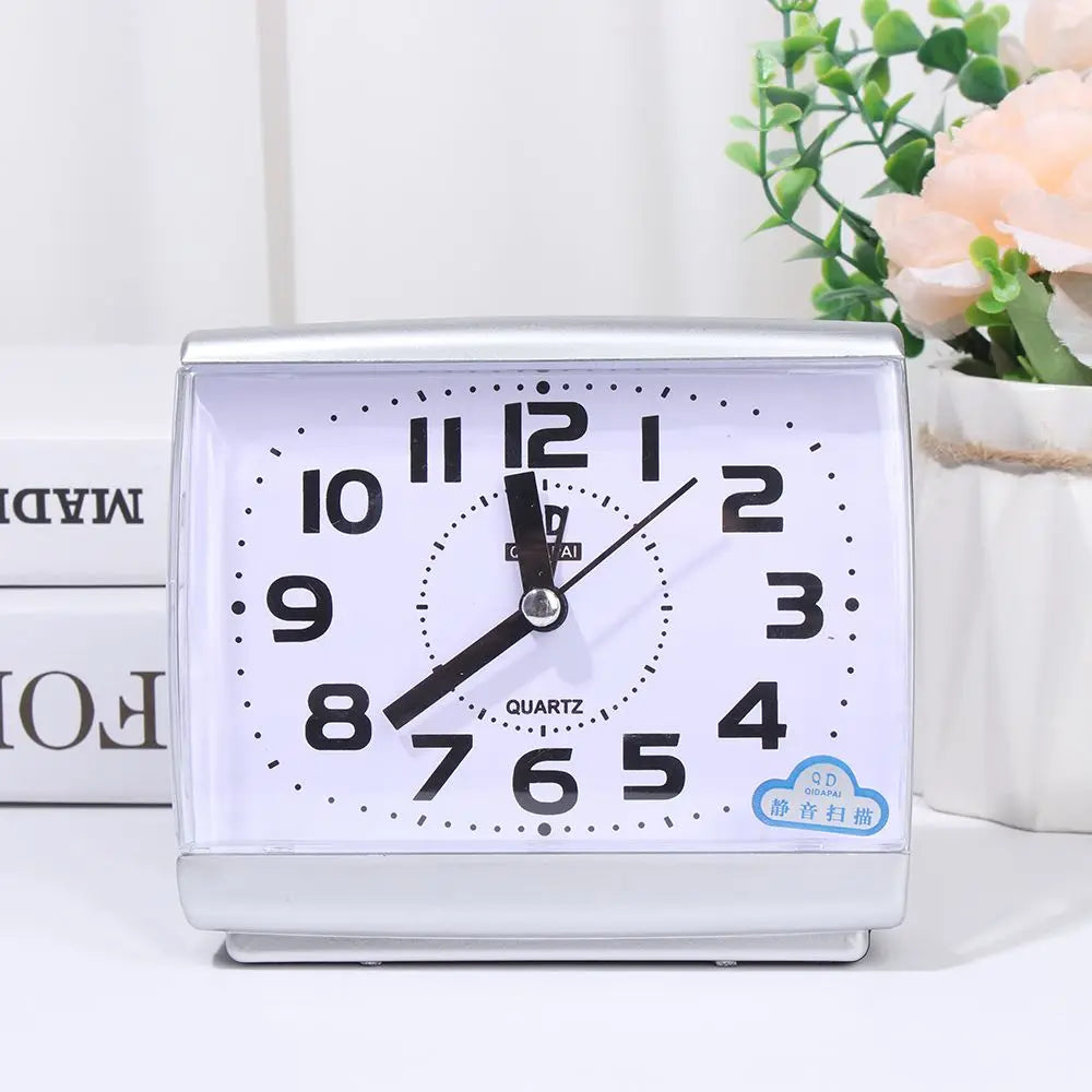 High Quality Simple Bedside Table Home Decor Number Clock Alarm Clock Quartz