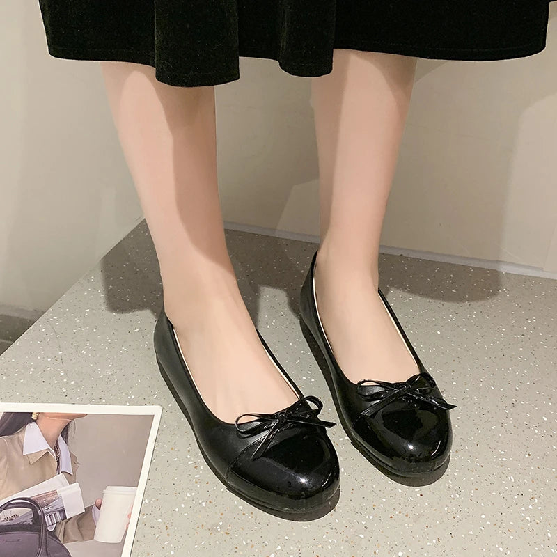 2026 New Fashion Ballerina Shoes Women's Flat Comfort Non-slip Loafers Leather Flats Elegant Bowknot Women's Single Shoes 35-43