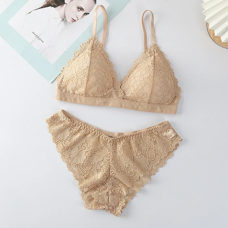 Women Lace Bra And Panties Set V-neck Push Up Bralette Sexy Lingerie Low Waist Briefs Female Non-wire Brassiere Underwear Set