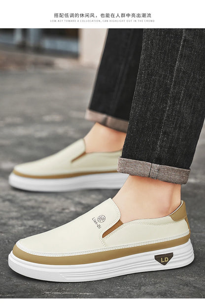 Men's Loafers for Spring, Large Size, Round-Toe Men's Moccasins, Slip-On Casual Shoes, Simple and Lightweight