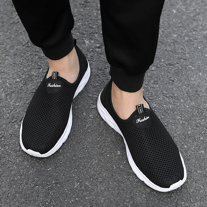 Sneakers Men Summer Casual Shoes Men Mesh Breathable Outdoor Non Slip Sports Shoes Slip on Loafers for Men Pius Size 39-46