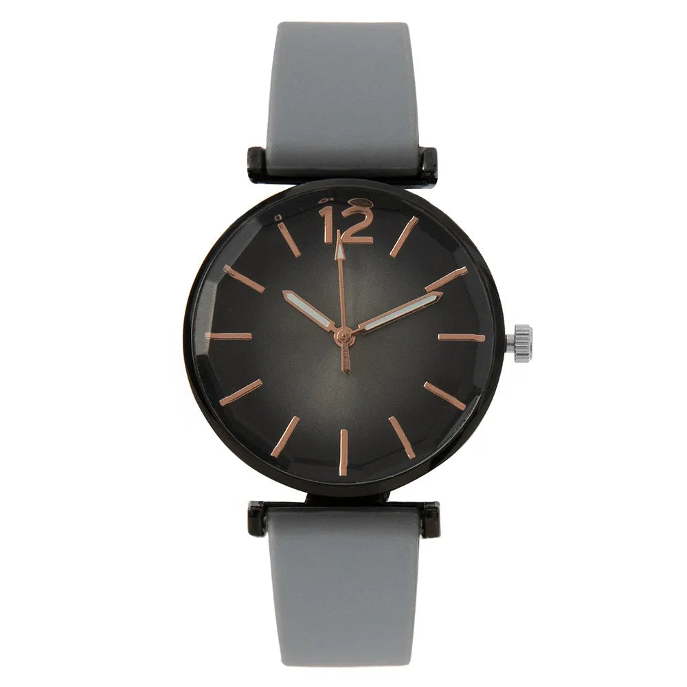 Fashion Ladies Sports Simple Black Dial Quartz Watch Casual 2023 Hot Sale Green Silicone Strap Women Clock Dress Wristwatches