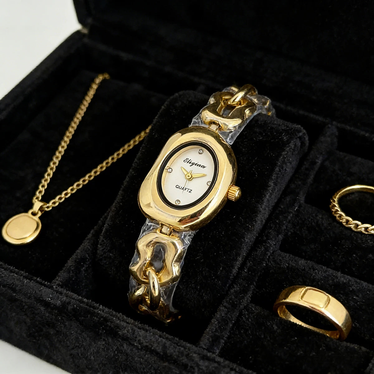 Casual and Fashionable Women's Student Watch, Half-Moon-Shaped Quartz Watch, Simple Chain Bracelet-Style Wristwatch, Versatile for Everyday Use