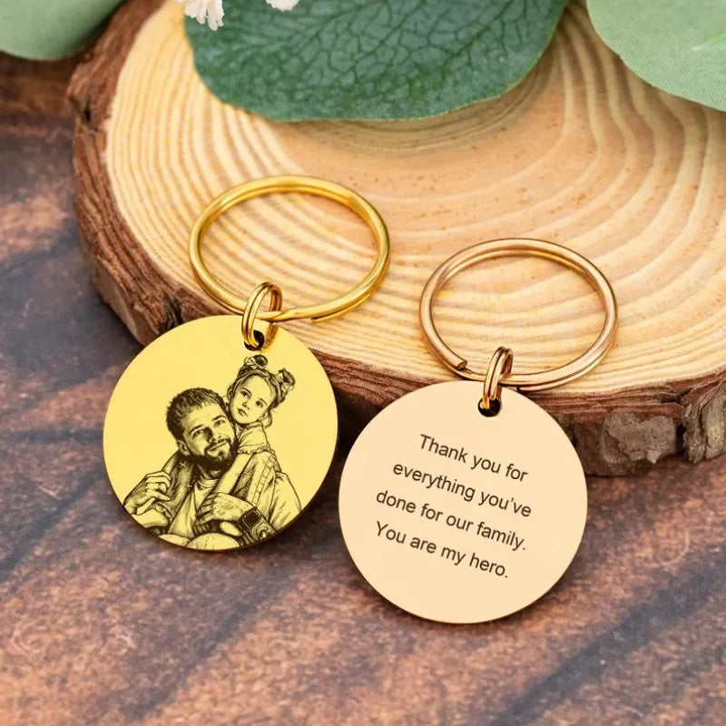 Custom Photo Engraved Keychain Personalized Family Portrait Round Stainless Steel Key Ring Custom Picture Key Gift For Dad