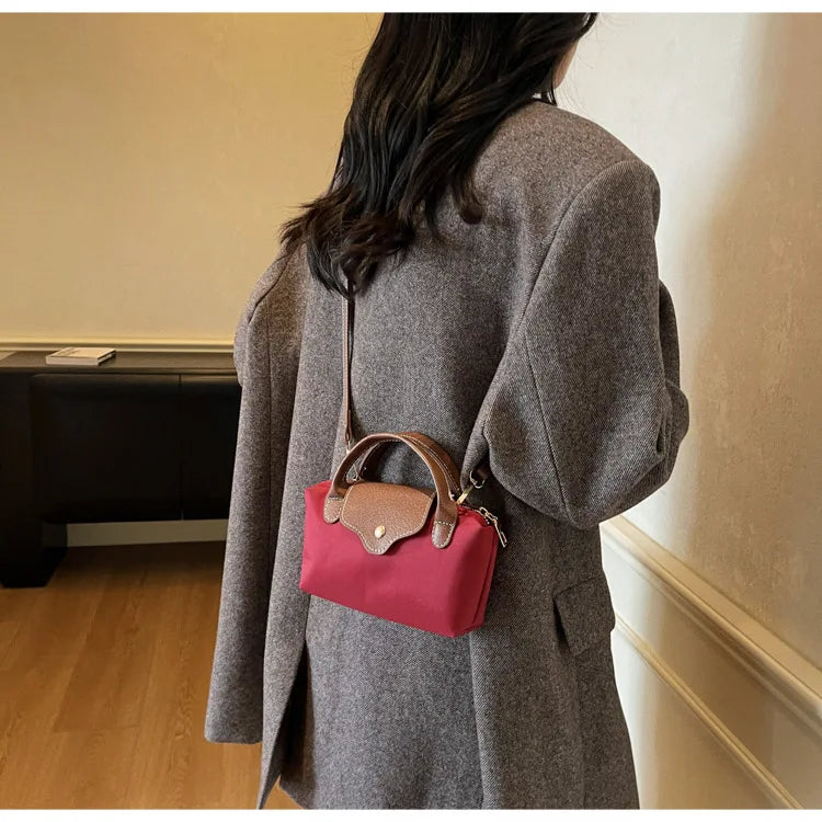 Retro Casual Fashion Ladies Shoulder Bag Stylish Trendy Crossbody Bag Quality Small Square Bag Urban Minimalist Style Polyest...
