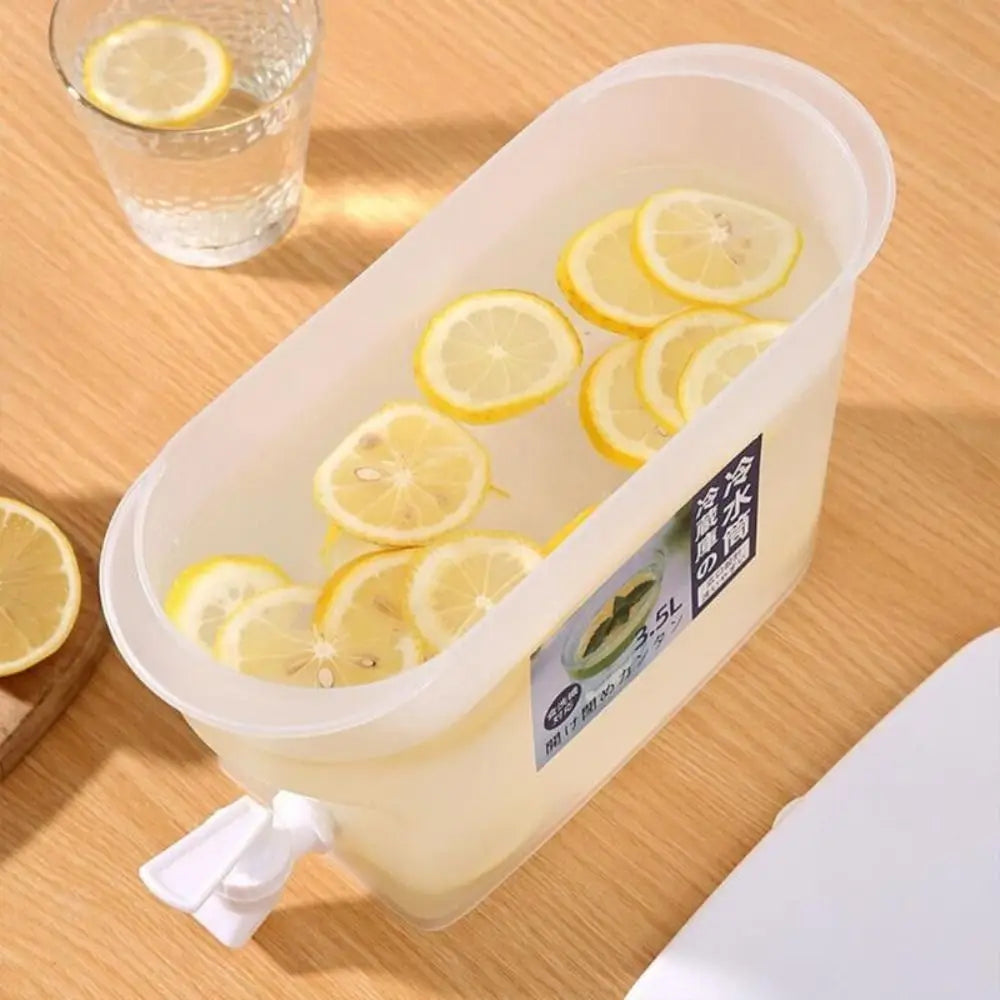 New Plastic Cold Water Jug With Tap 3.5L Drink Water Kettle Cold Water Container Fruit Teapot Refrigerator