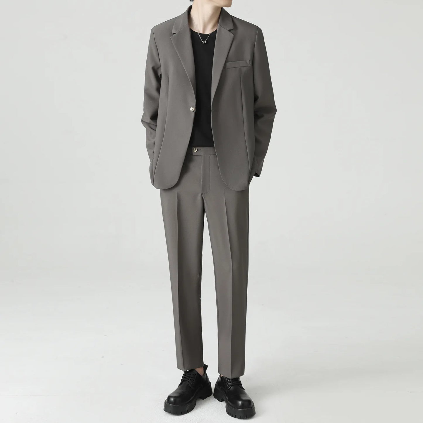 Suits Men's Fashionable Banquet Solid-color Dance Host Casual Wedding Banquet Dress Performance Korean-style Rugged Smart Suit