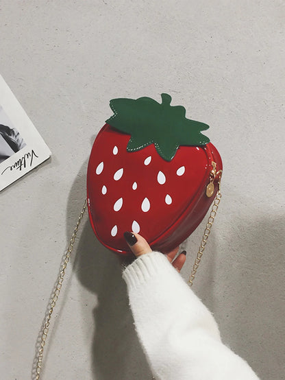 New Style Cute Strawberry-Themed Women's Fashionable Versatile Crossbody Bag with a Chain