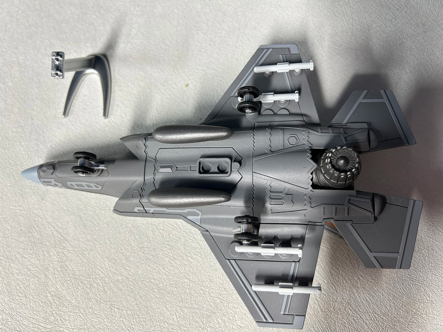 F14 Aircraft Model Plane Toy ABS Fighter Toys su35 J35 Stealth Fighter Model F35 Souvenir Collection Educational Toys