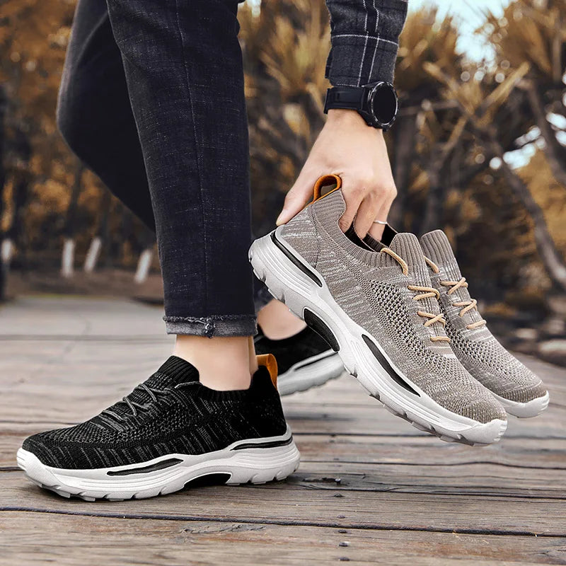 Men Shoes Summer Canvas Shoes Breathable Comfortable Outdoor Slip on Walking Sneakers Classic Loafers for Men