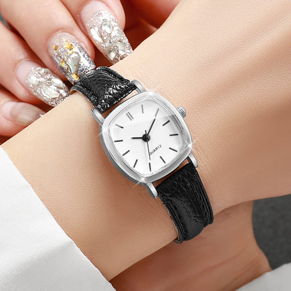 Fashion Minimalism Women Watches Small Square Dial Leather Strap Quartz Watch for Girls Clock（Without Box）