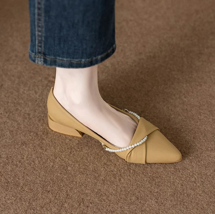 2026New spring and summer large-size elegant white high-heeled shoes for women, with thin heels and pointed toes, slip-on casual