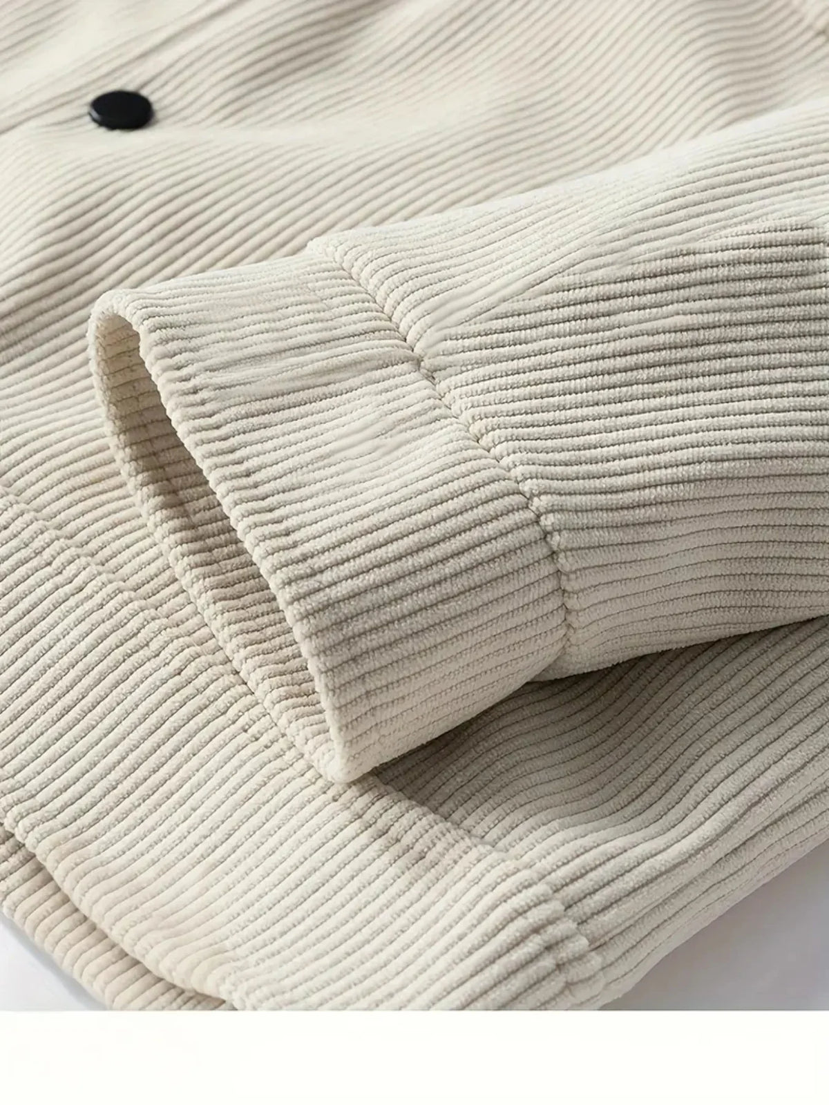 The 2025 New Autumn Corduroy Jacket for Men with a Lapel, Trendy Japanese Style Loose Coat