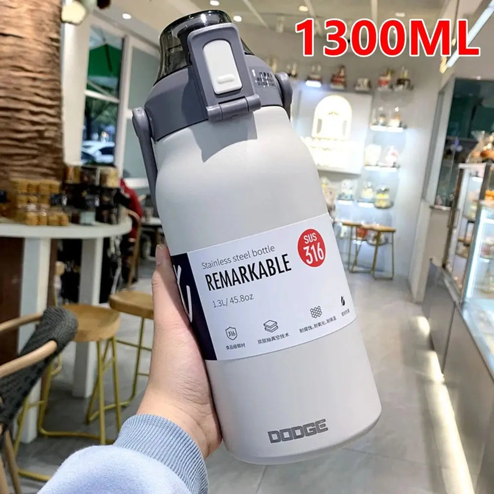 1300ML Large Capacity Thermos Bottle with Straw 316 Stainless Steel Thermal Mug Sports Vacuum Flasks Cold and Hot Water Bottle