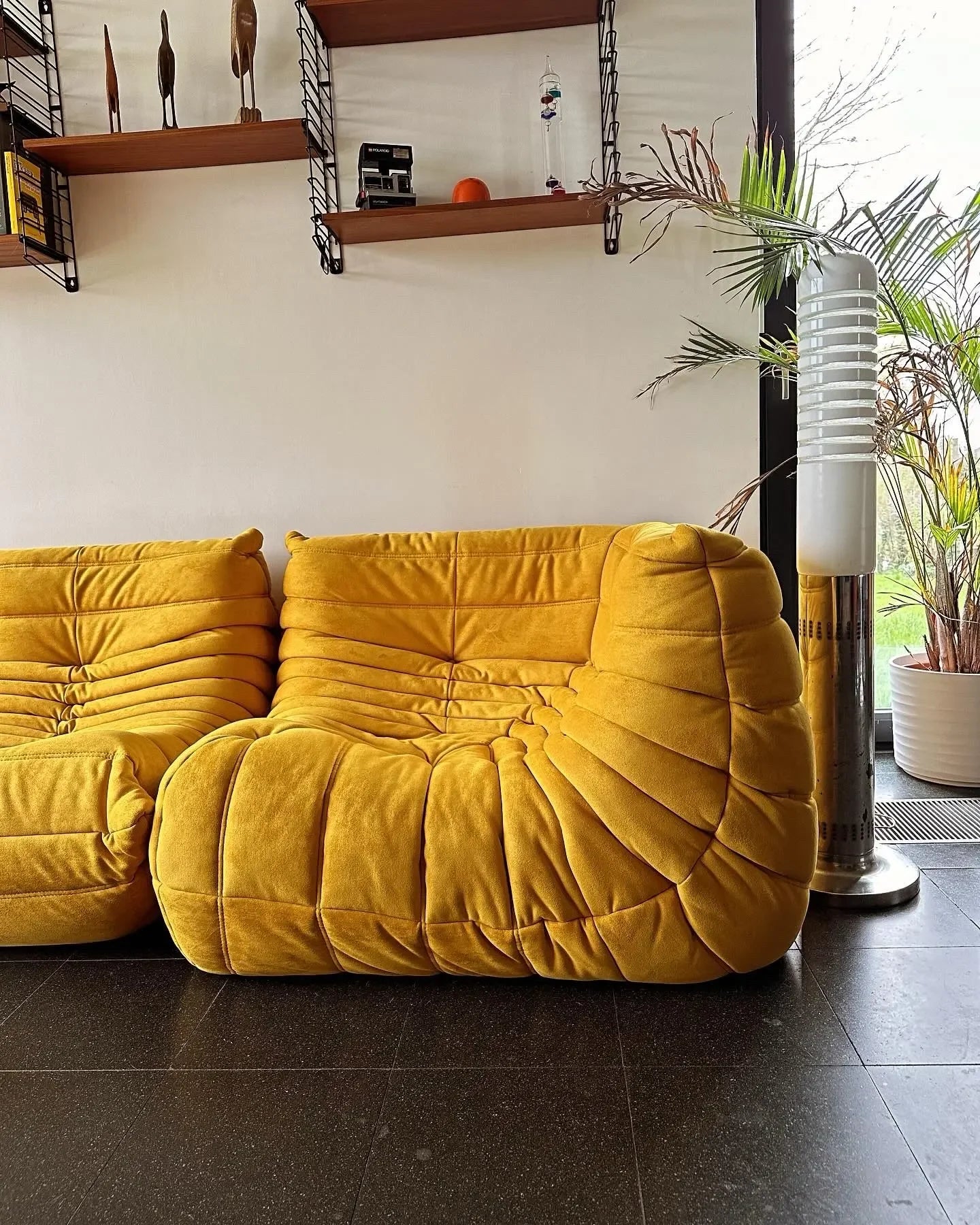 Caterpillar Single Sofa Lazy Couch Tatami Living Room Bedroom Lovely Leisure Single Chair Reading Chair Balcony Rocking Chair