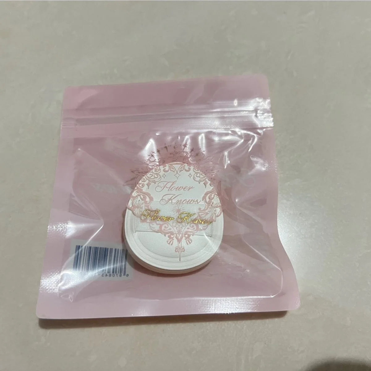Flower Knows Mini Finger Powder Puff  For Eye & Corner Super Soft Sponge Cotton Blender Foundation Mix 2 Pc/Pack Makeup
