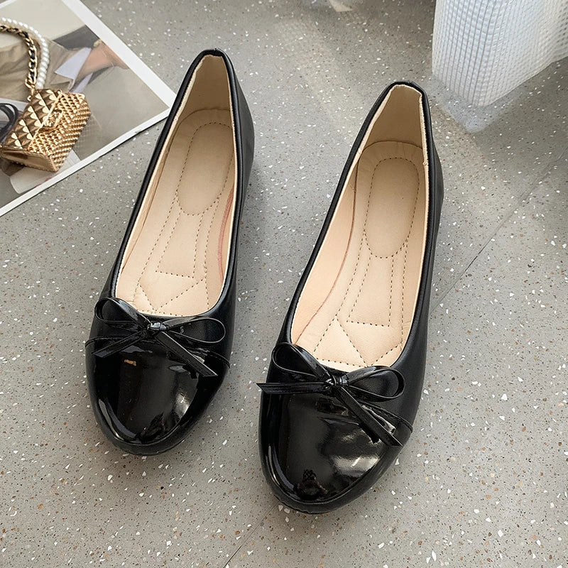 2026 New Fashion Ballerina Shoes Women's Flat Comfort Non-slip Loafers Leather Flats Elegant Bowknot Women's Single Shoes 35-43