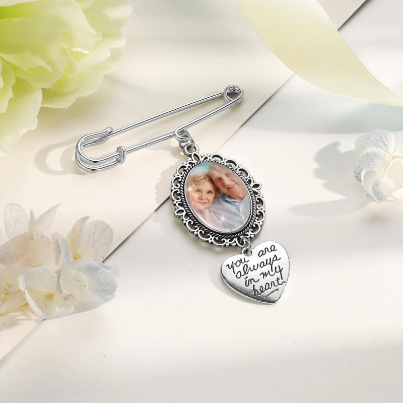 Custom Bride's Commemorative Bouquet Pendant with a Memorial Photo, Bouquet Memory Pendant, Oval Commemorative Pin with Picture