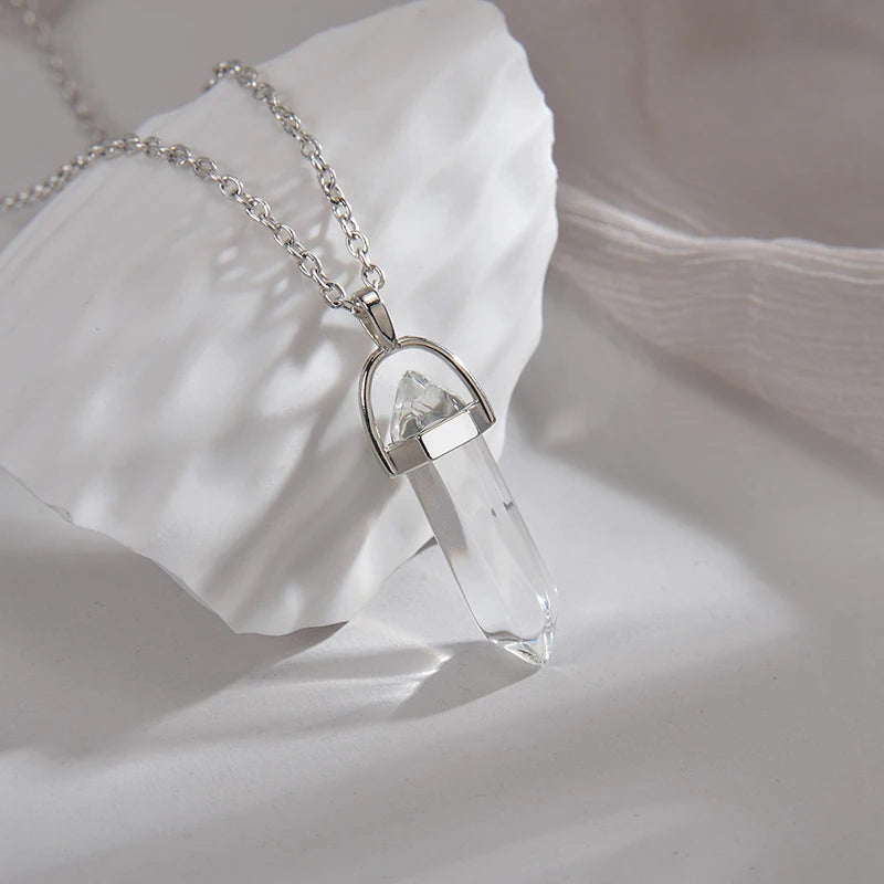 2Pcs/Set Luminous Hexagonal Column Heart Pendant Couple Magnetic Necklace Natural Stone Geometric Pendant Necklace Jewelry Gifts