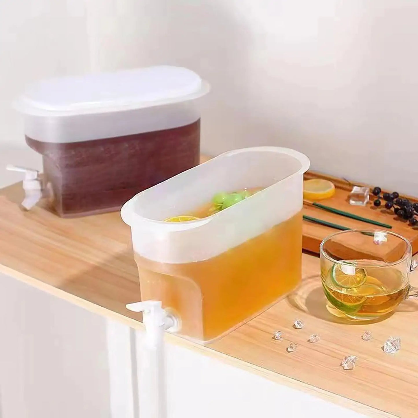 2.8L Cold Water Jug Large Capacity Cold Kettle With Faucet Beverage Dispenser Refrigerator Water Container For Summer Party