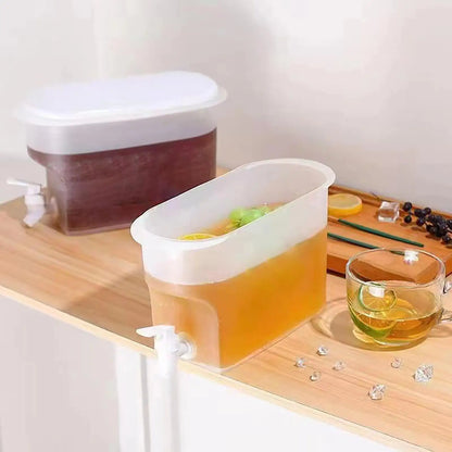 2.8L Cold Water Jug Large Capacity Cold Kettle With Faucet Beverage Dispenser Refrigerator Water Container For Summer Party