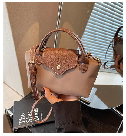 Retro Casual Fashion Ladies Shoulder Bag Stylish Trendy Crossbody Bag Quality Small Square Bag Urban Minimalist Style Polyest...