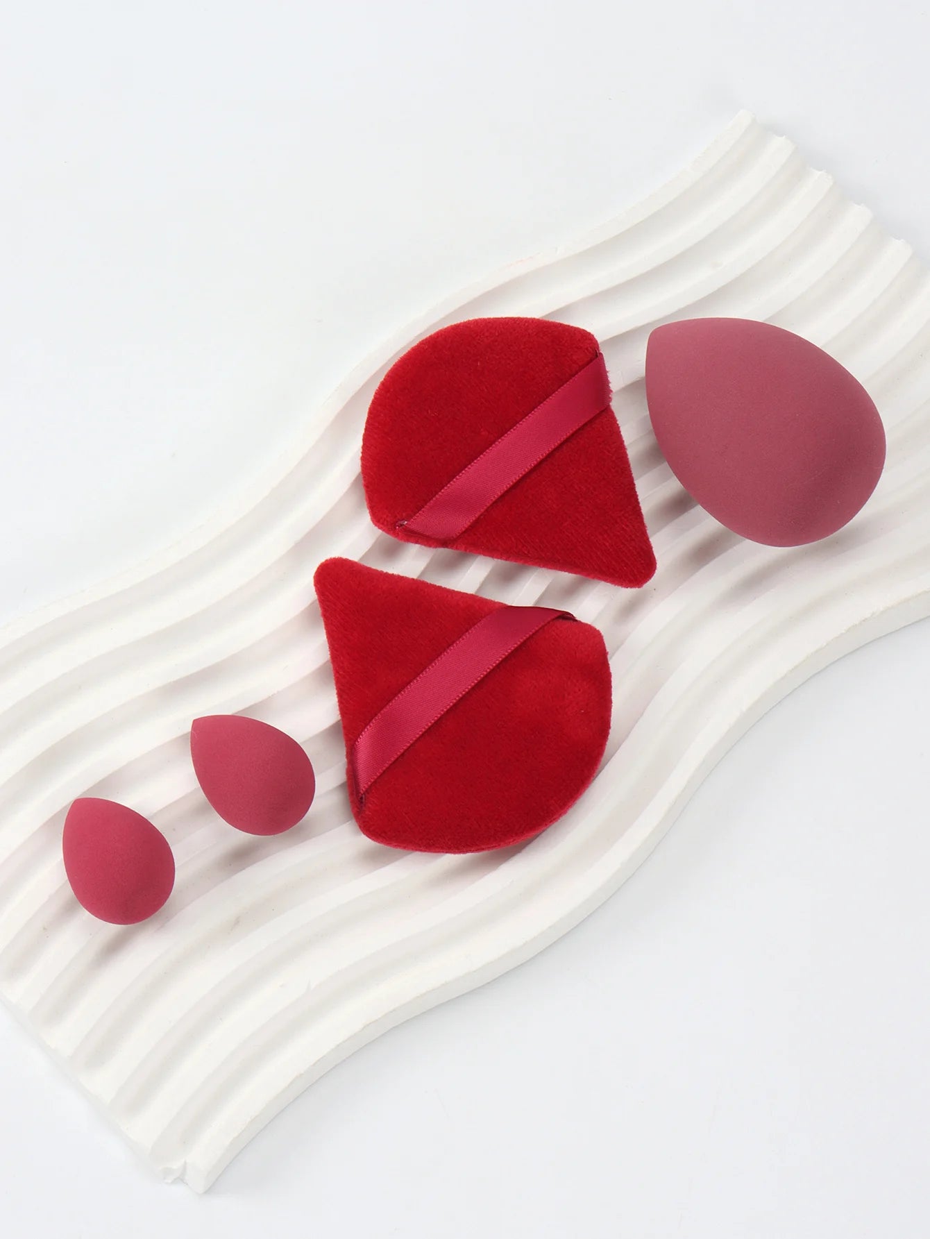 5Pcs Professional Makeup Sponge Set - Soft, Gentle, Multi-Purpose Tools for Perfect Foundation, Powder, and Blush Application