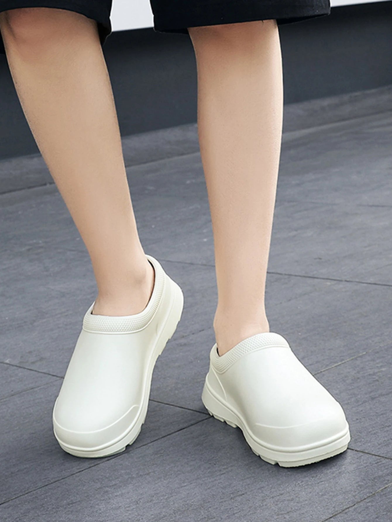 Men's New Vintage Style Casual Slip-On Shoes for Teenagers, Suitable for All Seasons, Waterproof, Ultra-Soft Eva One-Piece Molded Flat-Soled Splash-Proof Loafers, Fishing Shoes