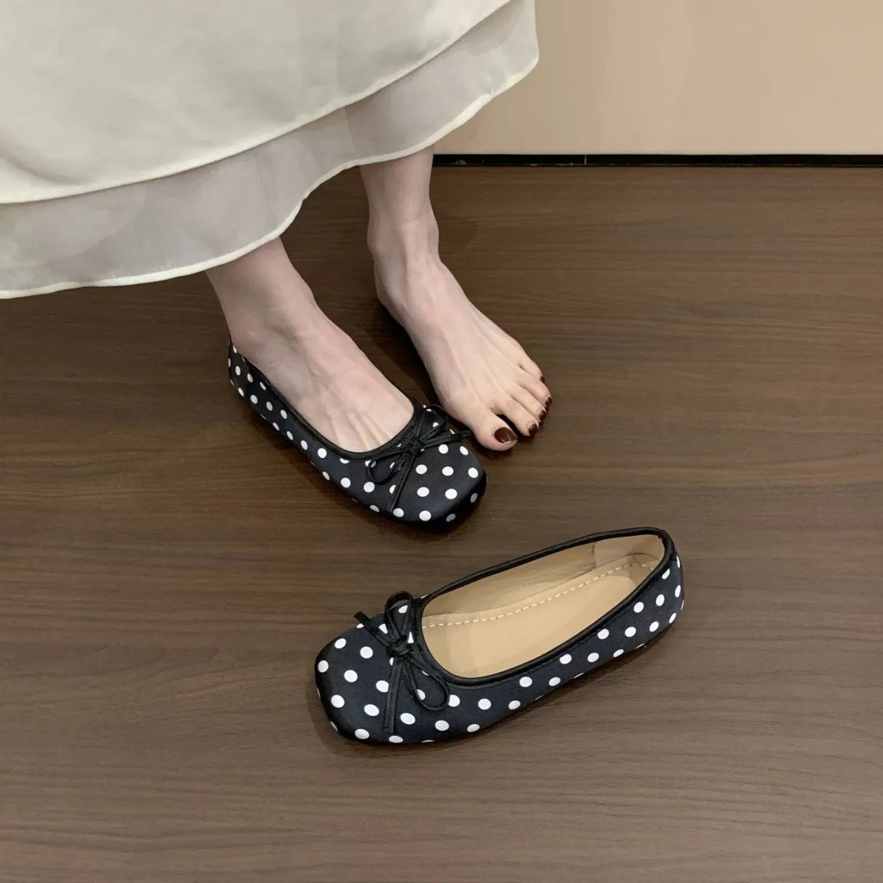 Spring and Autumn Elegant Square Butterfly Sexy Low Heel Mom Shoes Fashionable Best Selling New Comfortable Women's Shoes