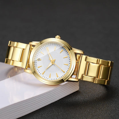 Fashion Women Watches Casual Alloy Band Simple Dial Analog Quartz Wristwatch（Without Box）