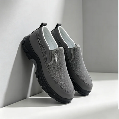 2026 New Men's Loafers Spring Large Size 39-48 Round-Toe Men's Moccasins Slip-On Mature Men's Shoes Simple Lightweight Casual Shoes