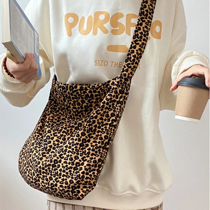 Female Leopard Print Messenger Bag Modern Shoulder Canvas Bag Student Diagonal Large Capacity Straddle Bag